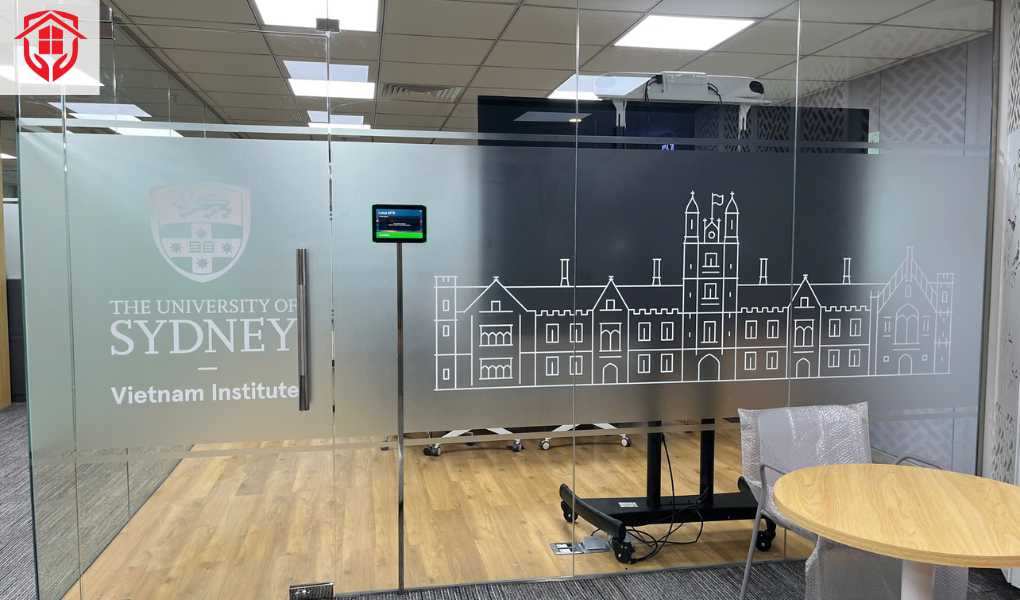 decal dán kính mờ in hoạ tiết