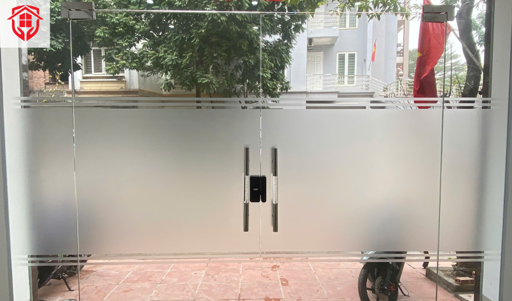 decal dán kính mờ kẻ line