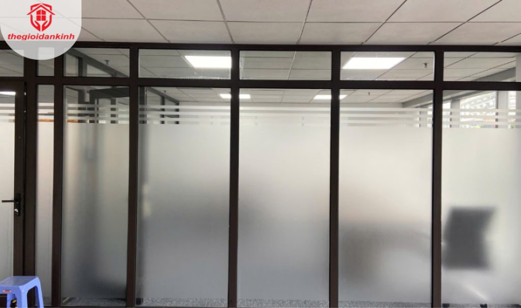 decal dán kính mờ