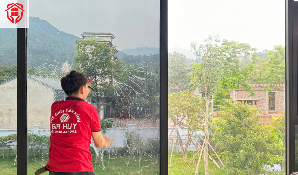 phim cách nhiệt dán kính