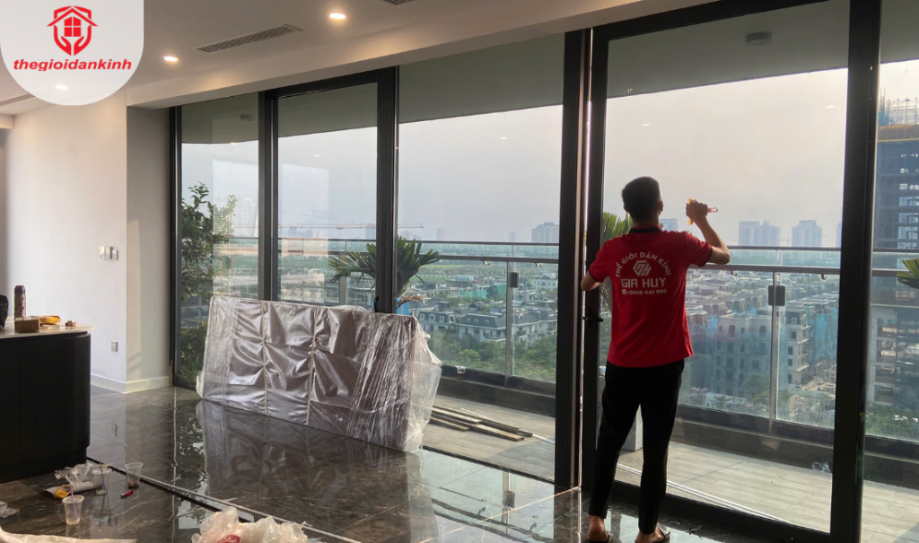 dán phim cách nhiệt nhà kính