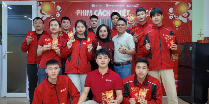 Thế Giới Dán Kính