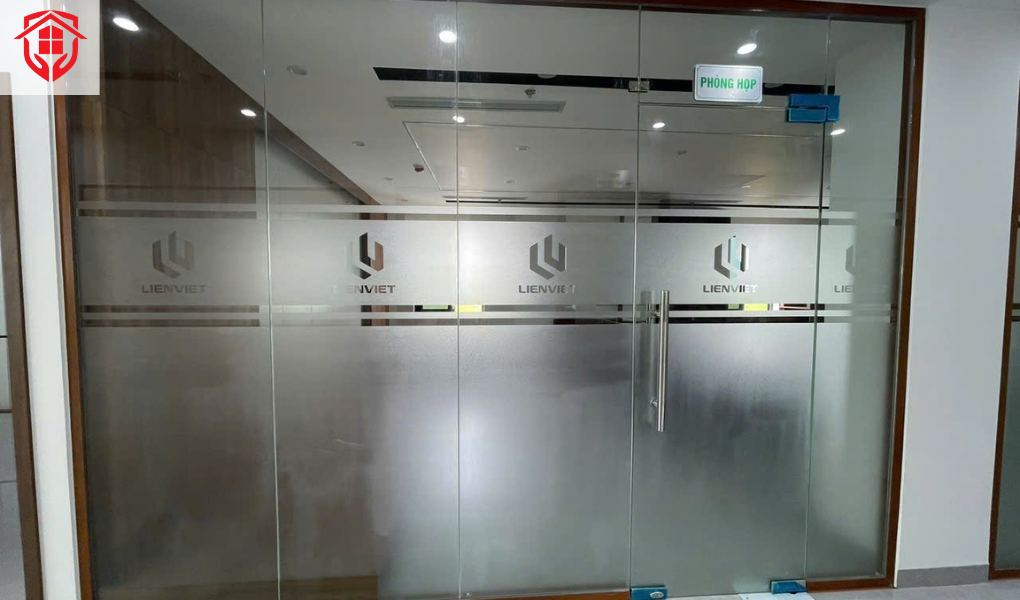 dán decal mờ