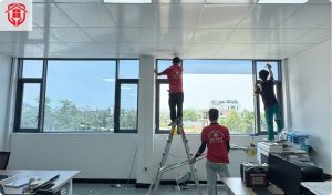 Dán film chống nắng cho văn phòng