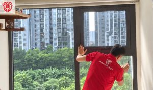 Thi công dán phim cách nhiệt cho nhà kính