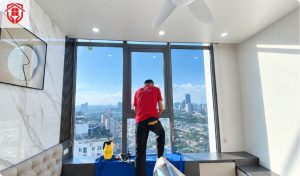 Giấy dán kính chống nắng cửa sổ chung cư