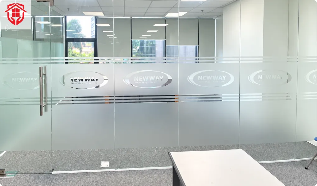 Decal mờ dán kính